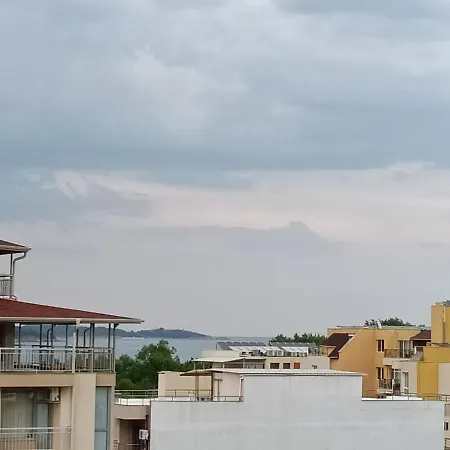 Astara Apartment *